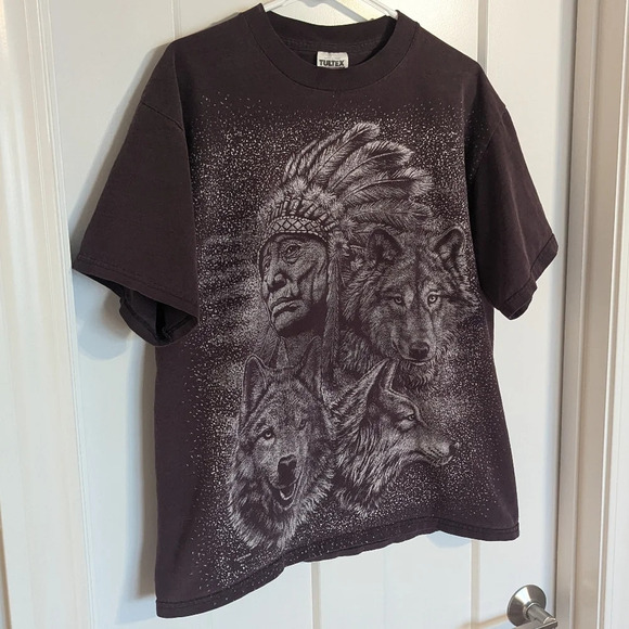 Vintage Native American Wolf All Over T-shirt Front and Back Design Maroon sz L - Picture 2 of 6